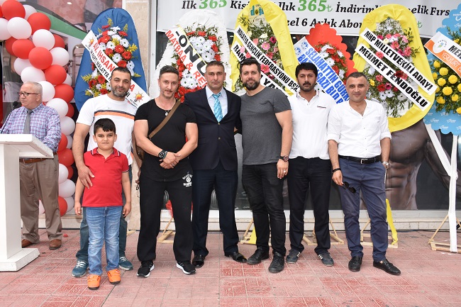 Salonumuzun Açılış Fotoğrafları Salonumuzun Açılış Fotoğrafları