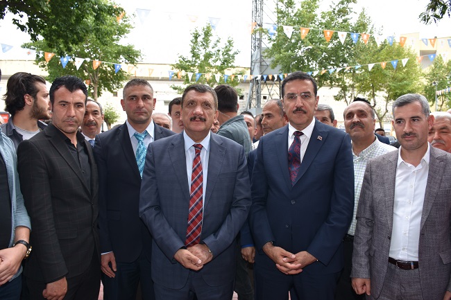 Salonumuzun Açılış Fotoğrafları Salonumuzun Açılış Fotoğrafları